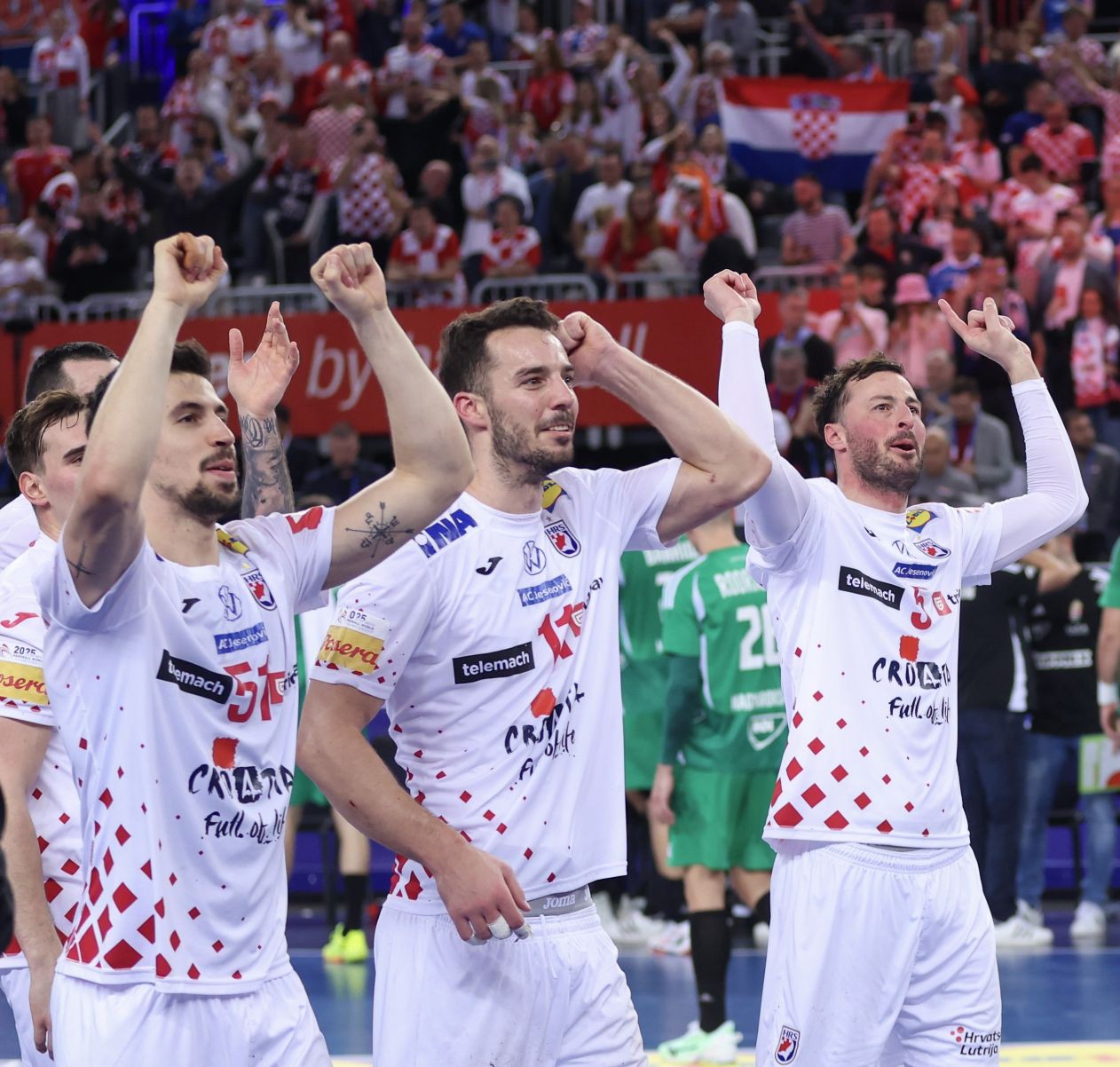 Hrvatska u infarktnoj završnici s Mađarskom (31-30) izborila polufinale SP-a u kojem u četvrtak igra s Francuskom