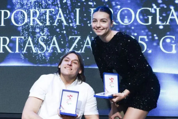 Paraplivačica Emma Mečić i paraatletičar Deni Černi najbolji hrvatski parasportaši u 2025. godini