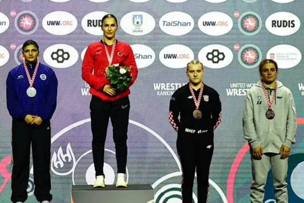 Hrvačica Veronika Vilk osvojila brončanu medalju na jakom Zagreb Openu