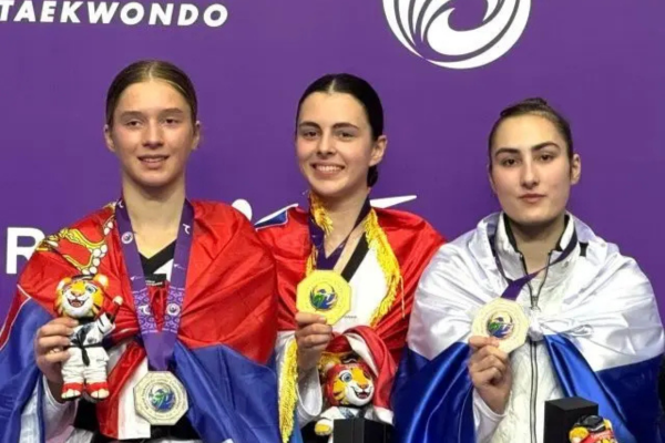 Maja Srhoj svjetska juniorska prvakinja u taekwondou, Petri Uglešić brončano odličje