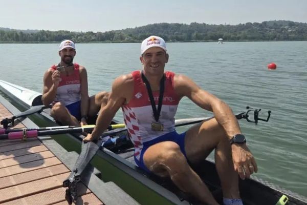 Dvije veslačke bronce na EP-u u Italiji - na postolju posade dvojca i četverca na pariće