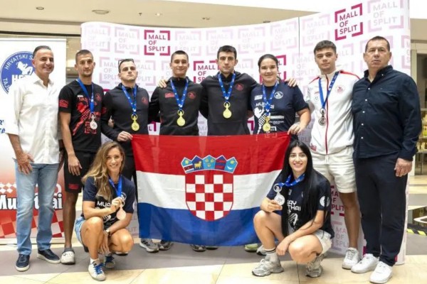 Povijesni uspjeh reprezentacije u tajlandskom boksu na SP-u, 10 osvojenih medalja