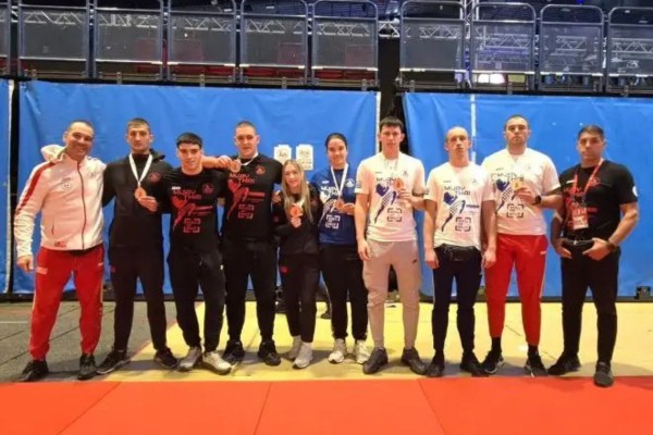 Šest odličja osvojili su hrvatski reprezentativci iz tajlandskog boksa na EP-u u Parizu