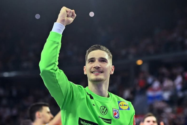 Veličanstvena pobjeda hrvatskih rukometaša nad sjajnim Islanđanima; u nedjelju protiv Slovenije odluka o četvrtfinalu